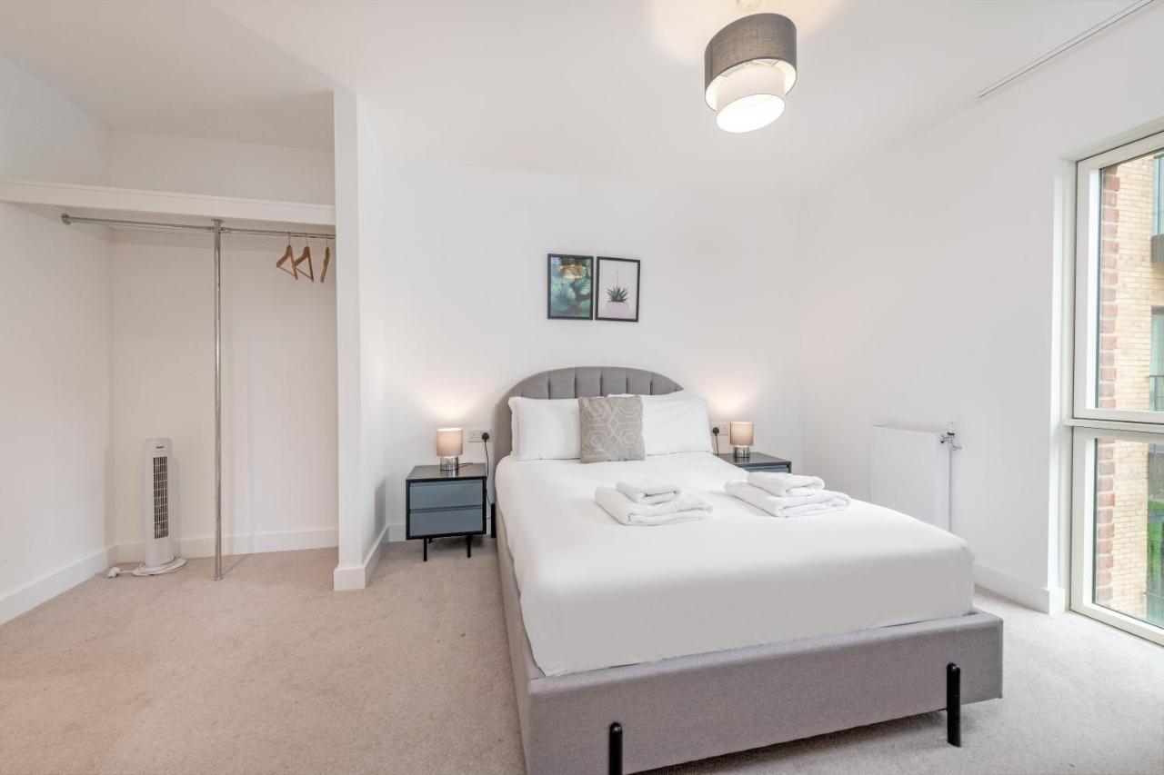 Stayo Apartments Barking Wharf ロンドン エクステリア 写真